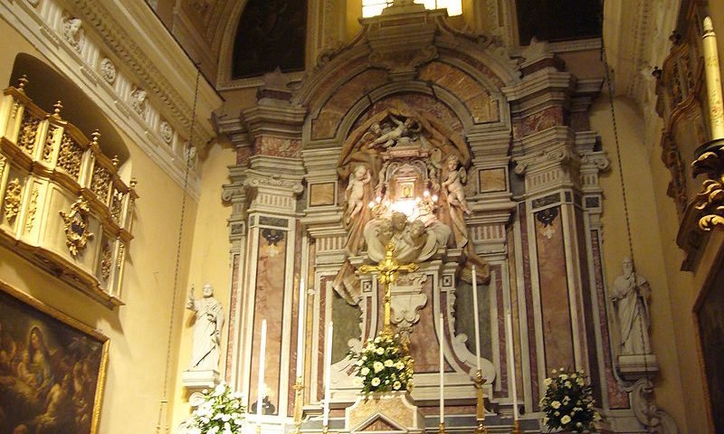 L’Altare Maggiore di “Santa Maria in Portico”