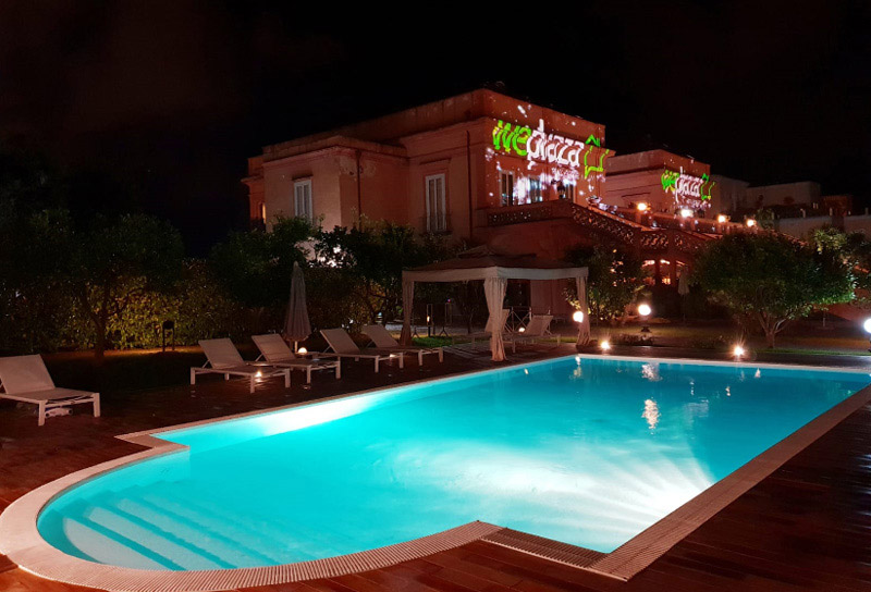 villasignorini_hotel_a_ercolano_galleria_foto_piscina_a